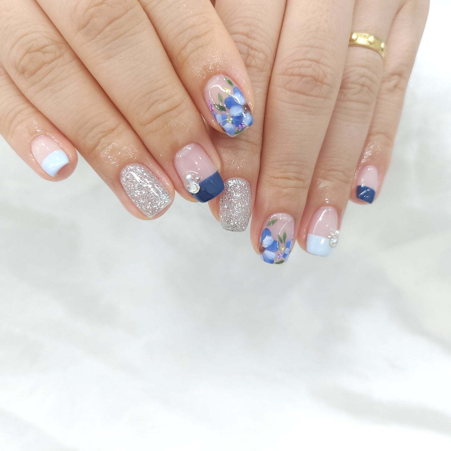 Nail D.abo - Specialized in Damaged Nail Care